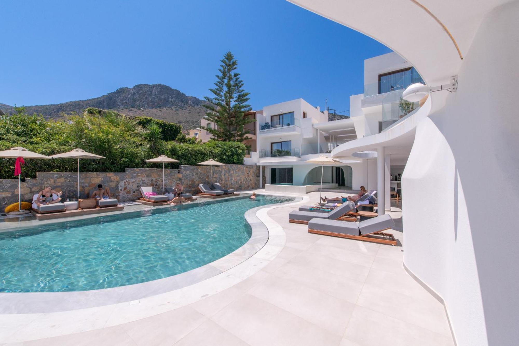 Mika Villas & Suites แอร์ซอนิสซอส ภายนอก รูปภาพ