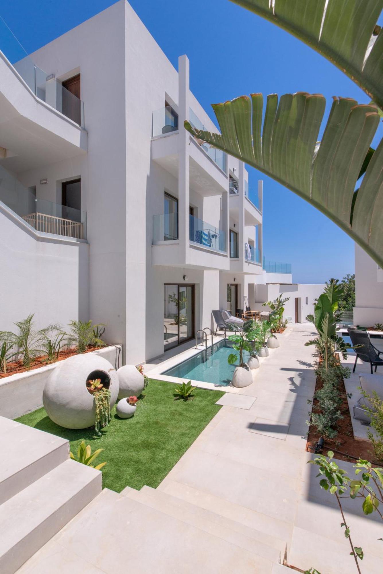 Mika Villas & Suites แอร์ซอนิสซอส ภายนอก รูปภาพ